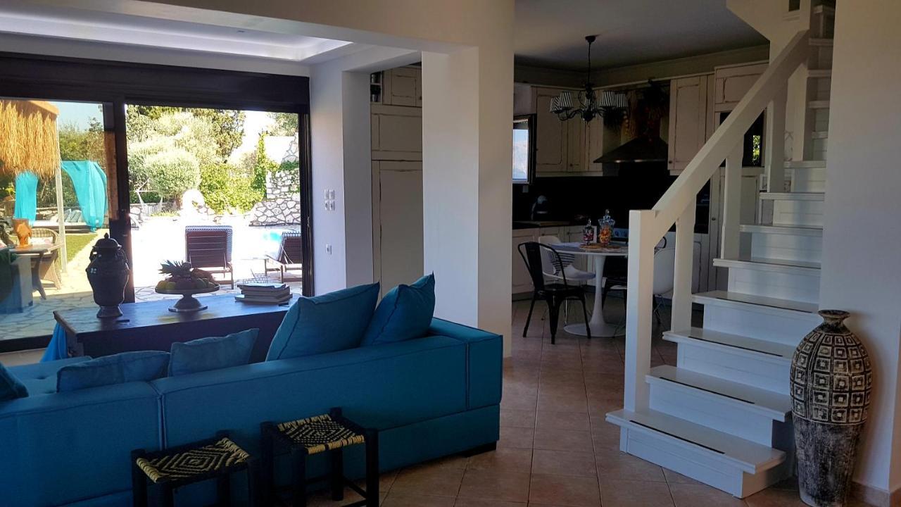 Luxury Villa Athina 尼基亚娜 外观 照片